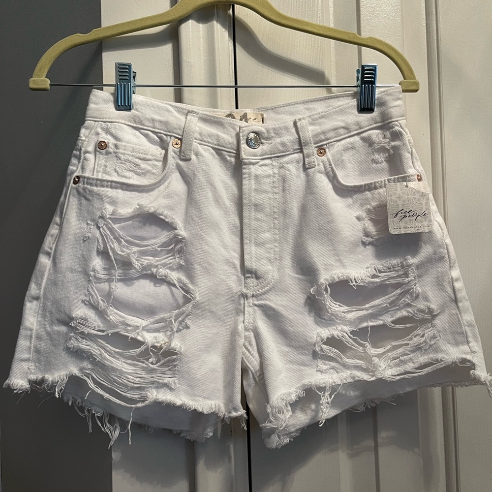 Free People NWT Distressed White Denim Shorts - size 24